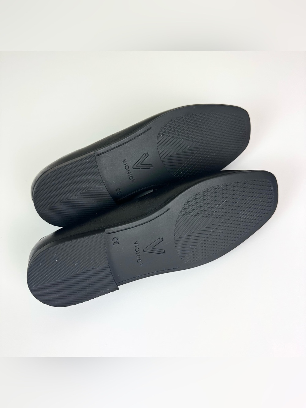 Vionic Willa 2.0 Slip On Flats Loafers Black Leather Size 8.5 M - Picture 8 of 9